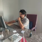Adem Külük Kızılay Ofisinde Bilgisayarda Matematik Özel Ders kaynakları tarıyor